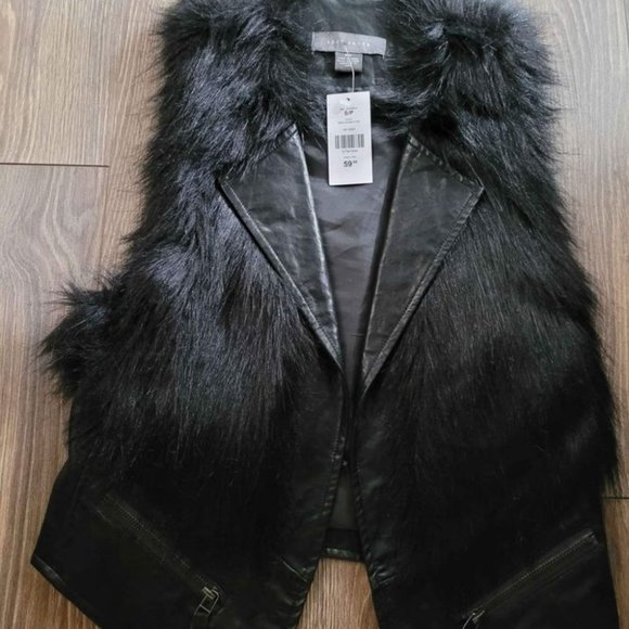 BNWT Faux fur and leather sleeveless jacket - Picture 1 of 2
